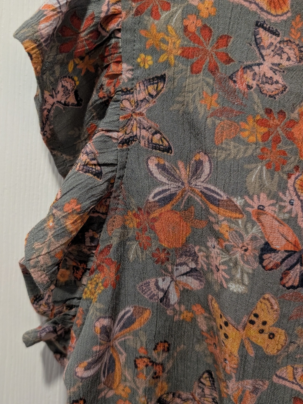 Frye & Co Floral Ruffled Button-Front Blouse Size XXL - Picture 4 of 7